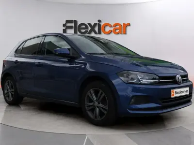 Begagnad VW Polo Advance 95 HK (69 kW) 2020 Blå Halvkombi