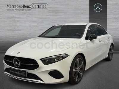 Käytetty Mercedes A180 136 HP (100 kW) 2024 Valkoinen Sedan
