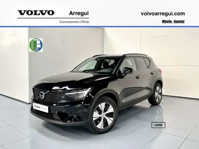 Nuevo Volvo XC40 Plus 163 CV (119 kW) 2026 Negro SUV