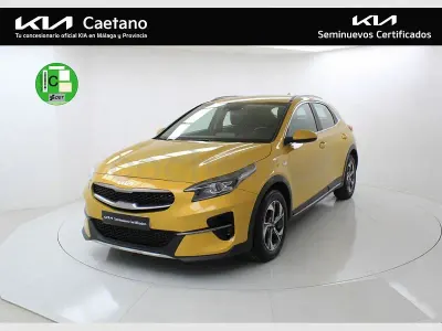 Usado Kia XCeed 120 HP (88 kW) 2021 Amarelo SUV