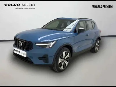 Usado Volvo XC40 Plus 211 CV (155 kW) 2023 Azul SUV