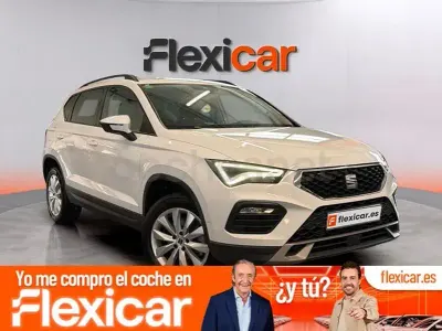 Usado Seat Ateca Style 150 CV (110 kW) 2022 Blanco SUV