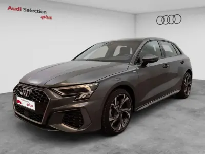 Usado Audi A3 Sportback S-Line 116 CV (85 kW) 2023 Gris Utilitario