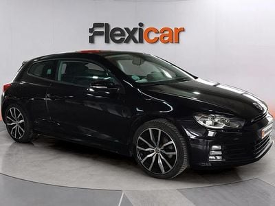 Usado VW Scirocco R-line 125 CV (91 kW) 2017 Negro Coupe