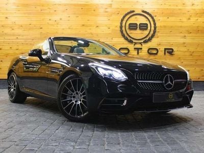 Negro Usado 2019 Mercedes SLC200 AMG Coupe | 44.970 €
