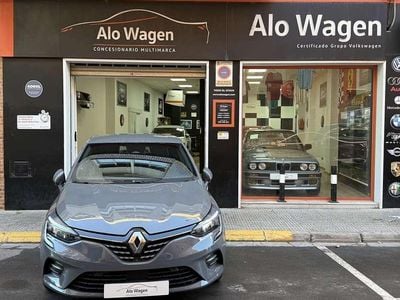 Usado Renault Clio V RS Line 91 CV (66 kW) 2021 Gris Utilitario