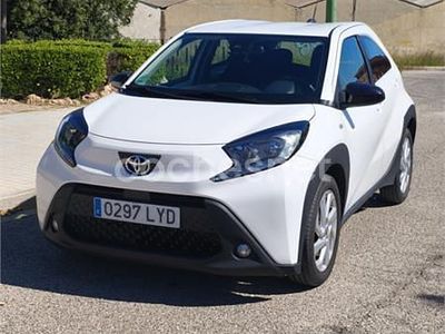 Begagnad Toyota Aygo X 72 HK (52 kW) 2022 Vit SUV