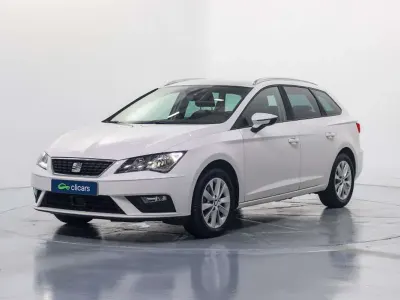 Usado Seat Leon ST Style 116 CV (85 kW) 2019 Blanco Familiar