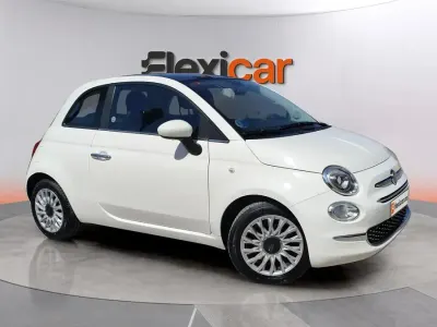 Usado Fiat 500 Dolcevita 71 CV (52 kW) 2021 Amarillo Berlina