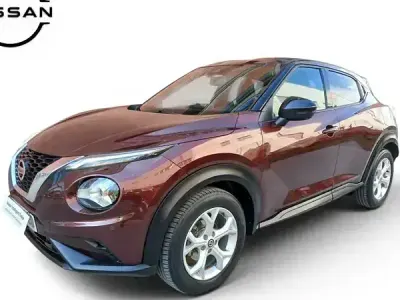 Begagnad Nissan Juke N-Connecta 117 HK (86 kW) 2020 Röd SUV