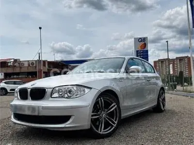 Usado BMW 118 143 CV (105 kW) 2008 Gris / plata Utilitario