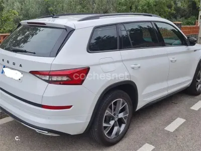 Usado Skoda Kodiaq SportLine 150 CV (110 kW) 2021 Blanco SUV