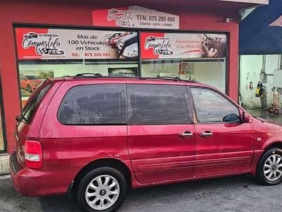 Burdeos Usado 2004 Kia Carnival Monovolumen | 3300 € (Precio justo)