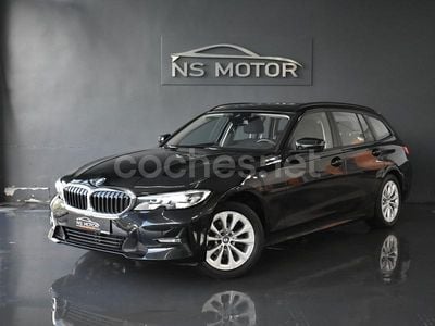 Usado BMW 318 150 CV (110 kW) 2020 Negro Familiar