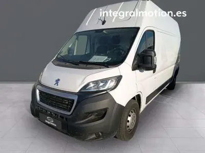 Usado Peugeot Boxer S 140 CV (102 kW) 2023 Blanco Van
