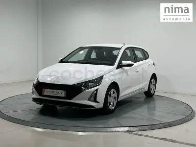 Usado Hyundai i20 79 CV (58 kW) 2024 Blanco Utilitario