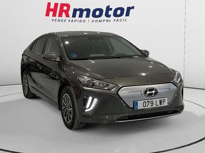 Usado Hyundai Ioniq 100 kW (137 CV) 2022 Gris Utilitario