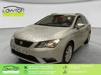 Usado Seat Leon Style 110 CV (80 kW) 2017 Gris / plata Familiar
