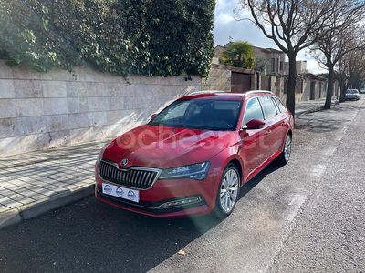 Rojo Usado 2021 Skoda Superb Style Familiar | 13.299 € (Super precio)