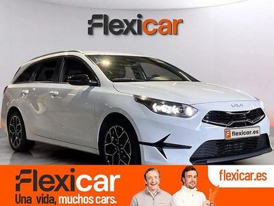 Usado Kia Ceed Style 100 CV (73 kW) 2025 Blanco Utilitario