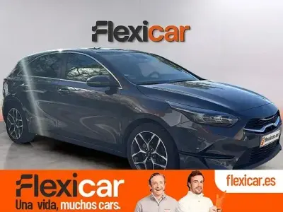 Usado Kia Ceed 120 CV (88 kW) 2021 Blanco Utilitario