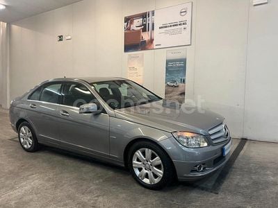 Gris / plata Usado 2010 Mercedes C200 Avantgarde Berlina | 9500 € (Precio justo)