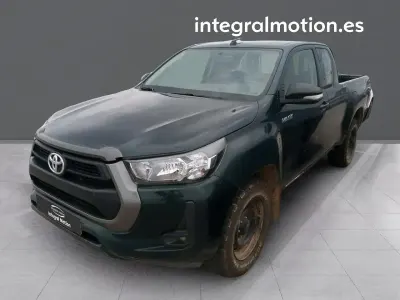 Usado Toyota HiLux 150 HP (110 kW) 2021 Verde Pickup
