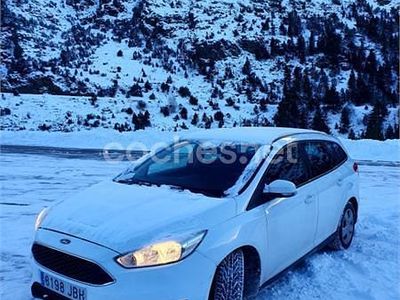 Blanco Usado 2014 Ford Focus Trend Familiar | 2995 €