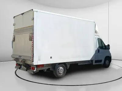 Usado Peugeot Boxer S 140 CV (102 kW) 2021 Blanco Van