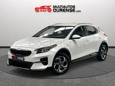 Usado Kia XCeed 136 CV (100 kW) 2022 Blanco SUV