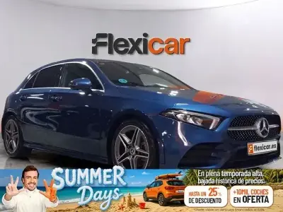 Usado Mercedes A180 136 CV (100 kW) 2021 Azul