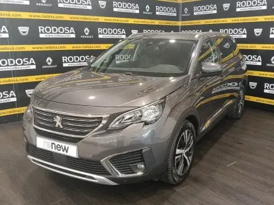 Käytetty Peugeot 5008 Allure 130 HP (95 kW) 2017 Harmaa Tila-auto