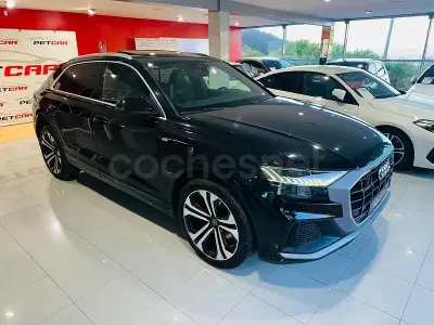 Usado Audi Q8 Comfort 286 CV (210 kW) 2018 Negro SUV