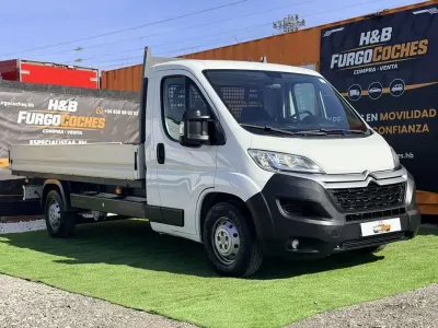 Usado Citroën Jumper 131 CV (96 kW) 2019 Blanco Monovolumen