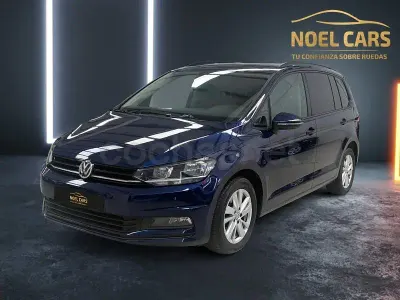 Usado VW Touran Business 115 CV (84 kW) 2020 Azul Monovolumen