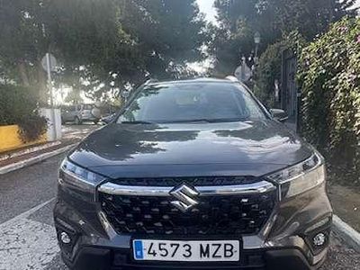 Gris Usado 2025 Suzuki SX4 S-Cross SUV | 25.500 €