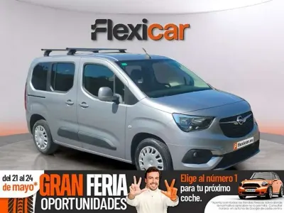 Usado Opel Combo Life Expression 110 CV (80 kW) 2019 Gris Monovolumen