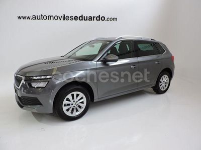 Gris / plata Usado 2023 Skoda Kamiq Ambition SUV | 19.500 € (Precio justo)
