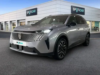 Usado Peugeot 5008 Allure 136 HP (100 kW) 2025 Cinzento SUV