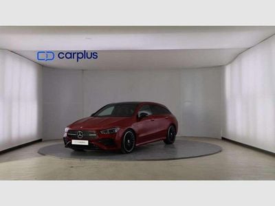 Rojo Usado 2025 Mercedes CLA200 Shooting Brake Familiar | 42.990 € (Caro)