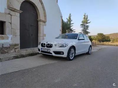 Usado BMW 118 150 CV (110 kW) 2018 Blanco Berlina
