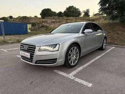 Plateado Usado 2012 Audi A8 Exclusive Berlina | 29.990 €