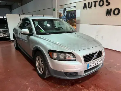 Usado Volvo C30 Kinetic 125 CV (91 kW) 2009 Gris / plata Utilitario