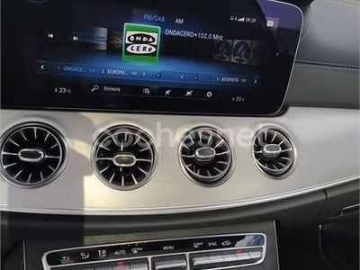 Gris / plata Usado 2022 Mercedes E220 Coupe | 39.500 € (Precio justo)