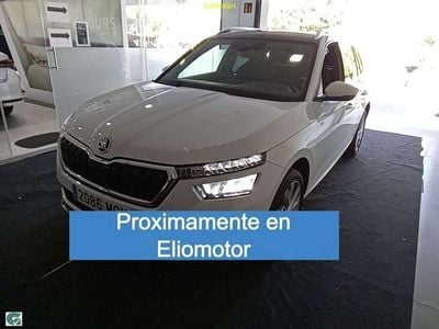 Blanco Usado 2022 Skoda Kamiq Style SUV | 17.900 € (Precio justo)