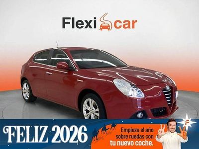 Rojo Usado 2015 Alfa Romeo Giulietta Distinctive Utilitario | 9990 € (Precio justo)