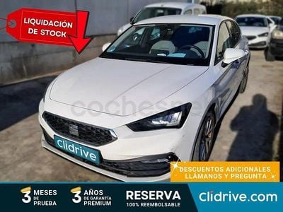 Usado Seat Leon Style 115 CV (84 kW) 2021 Blanco Berlina