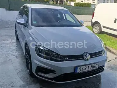 Usado VW Golf VII R 310 CV (228 kW) 2017 Gris / plata Berlina