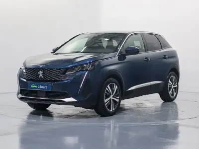 Usado Peugeot 3008 Allure 130 CV (95 kW) 2021 Azul SUV