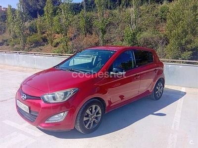 Brugt Hyundai i20 GO! 85 HK (62 kW) 2014 Rød Hatchback